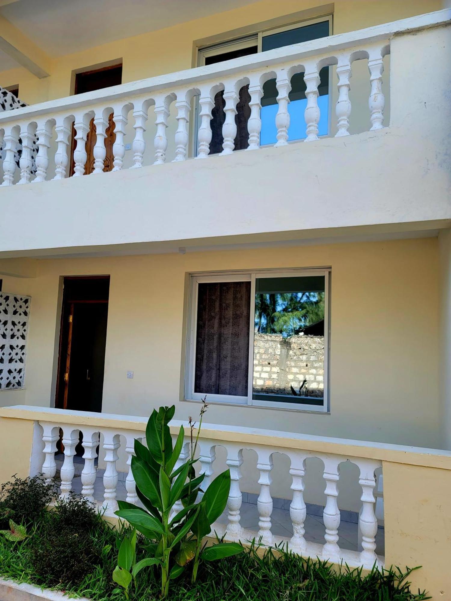Hotel Casuarina Lounge Malindi Zewnętrze zdjęcie